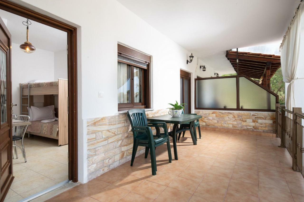טורוני Nikola'S Apartments מראה חיצוני תמונה
