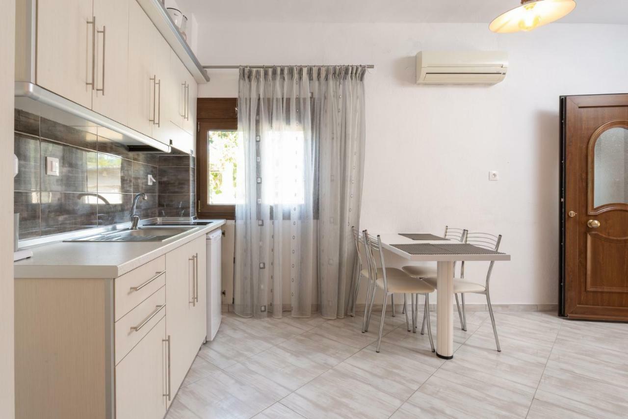 טורוני Nikola'S Apartments מראה חיצוני תמונה