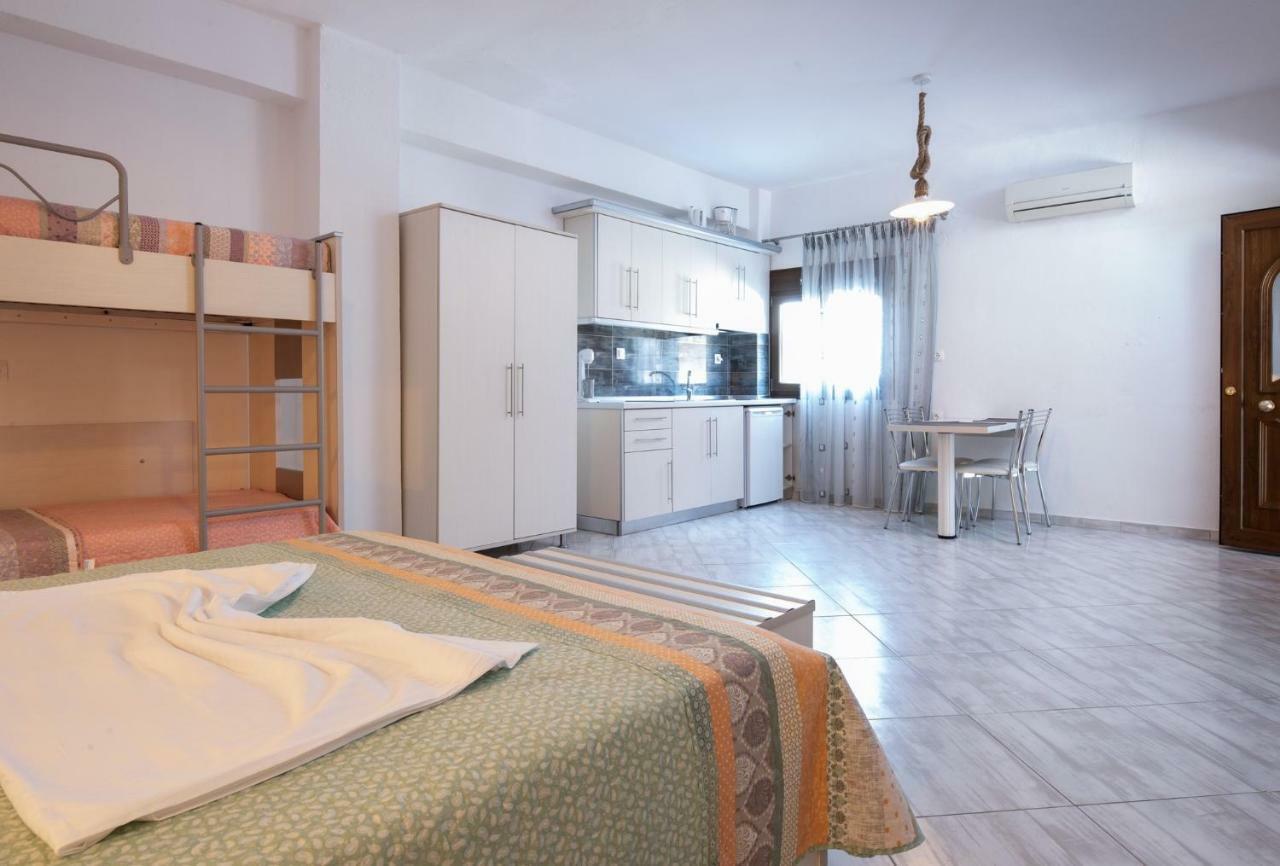 טורוני Nikola'S Apartments מראה חיצוני תמונה